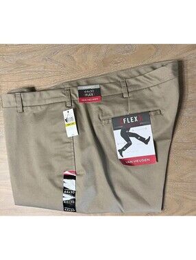 Van Heusen Men's Pant khaki tan flex flat front straight fit 44W x 30L NWT